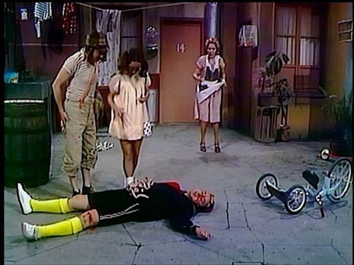 El Chavo del Ocho Season 3 Episode 36 - Los Atropellados
