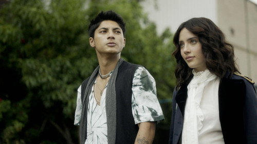 I Love You, and It Hurts Season 1 Episode 3 - Still Life