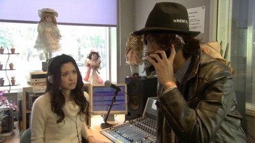 Kamen Rider Season 20 Episode 13 - Q on the Radio/Princess Under Fire