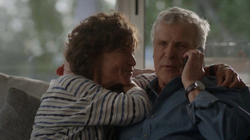 Episode 1582 still