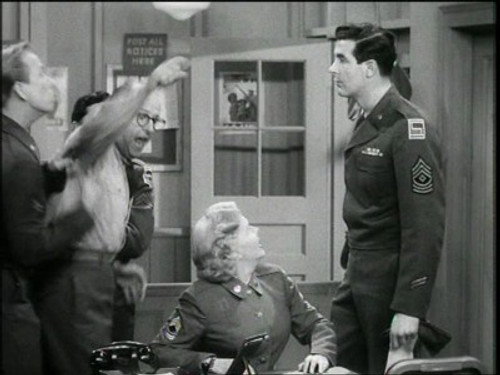The Phil Silvers Show Season 1 Episode 22 - Dinner at Sowici's