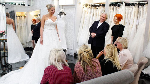 Say Yes to the Dress UK Season 3 Episode 13 - The Over-Exposed Show