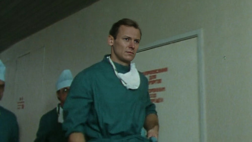 Sunday, Half Past Six Season 1 Episode 2 - Episode 2