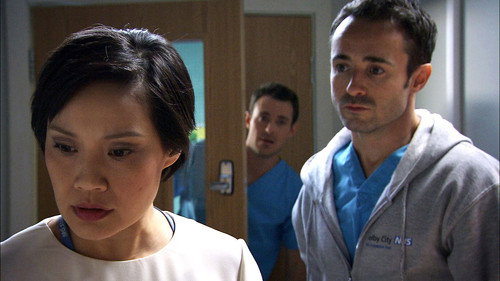 Holby City Season 16 Episode 27 - Cold Heart, Warm Hands