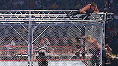 Raw - Oct. 27, 2003 still