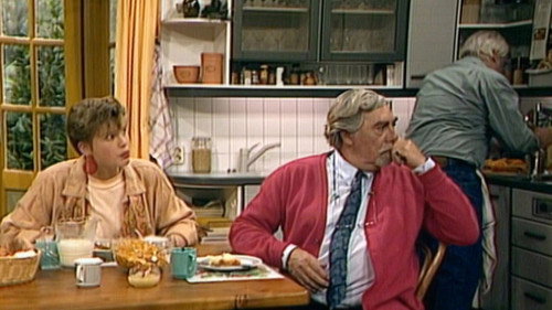 Oppassen!!! Season 1 Episode 13 - The Ball