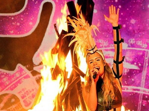 The X Factor Season 6 Episode 21 - Top 9 Performance