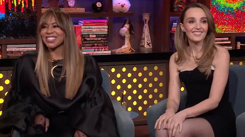 Watch What Happens Live with Andy Cohen Season 22 Episode 18 - Chloe Fineman, Mary Cosby