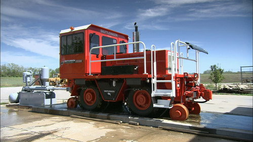 How It's Made Season 22 Episode 5 - Carbon Fibre, Antique Frame Restoration, Railcar Movers, Hood Ornaments