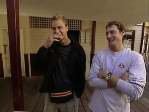 The Amazing Race Season 9 Episode 10 - Man, They Should Have Used Their Fake Names