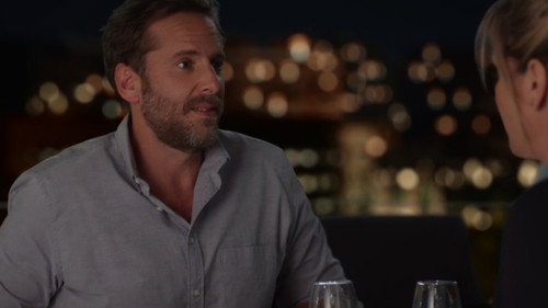 Episode 1062 still