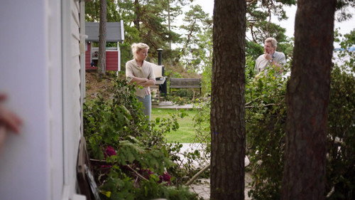 Neste sommer Season 3 Episode 5 - Grill King & Branch Clearing