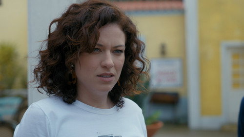 Episode 213 still