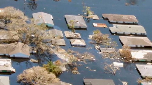 In the Eye of the Storm Season 4 Episode 4 - Houston Hurricane Hell