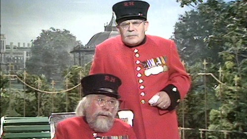 The Two Ronnies Season 5 Episode 6 - Episode 6