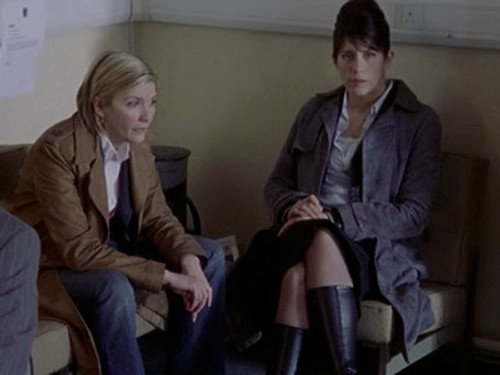 Murder in Suburbia Season 1 Episode 5 - A Good Deal of Attention