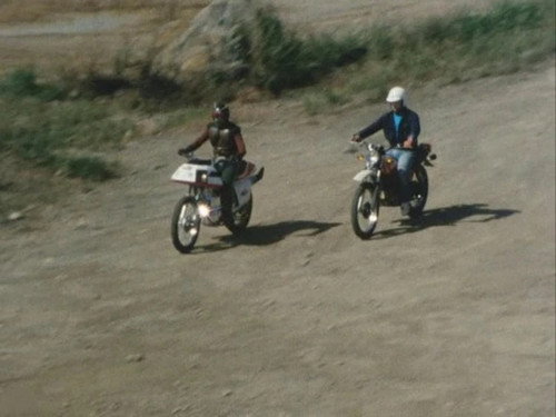Kamen Rider Season 6 Episode 8 - Centipeden Man's Trap! The Mysterious Operating Room
