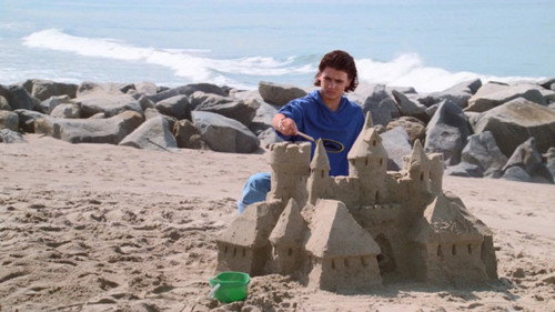 Baywatch Season 5 Episode 2 - Livin' on the Fault Line (2)