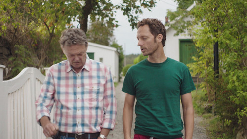 Neste sommer Season 2 Episode 4 - Principles & TV at the Cabin
