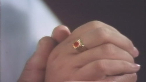 Mobile Cop Jiban Season 1 Episode 39 - Mayumi's Bomb Ring!!