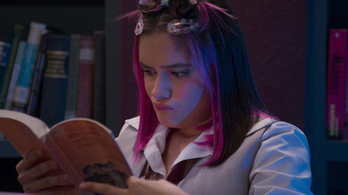 Episode 43 still