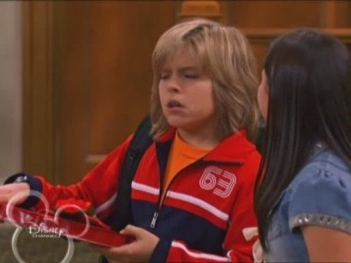 The Suite Life of Zack & Cody Season 2 Episode 19 - Ask Zack