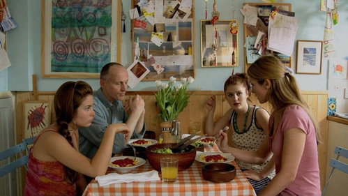 Episode #2.53 still