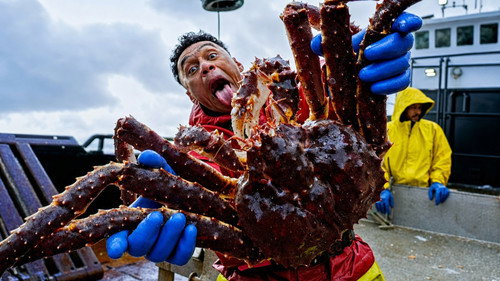 Deadliest Catch Season 22 Episode 2 - Headlong Into Halong