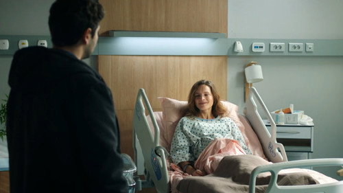 Episode 1646 still