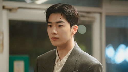 My Bias, My Boss Season 1 Episode 1 - Episode 1