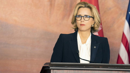 Madam Secretary Season 5 Episode 15 - Between the Seats
