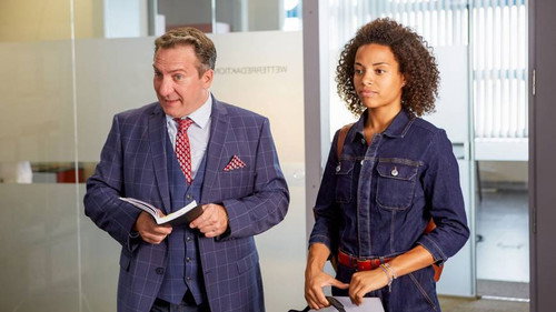 Walking on Sunshine Season 2 Episode 6 - Episode 6