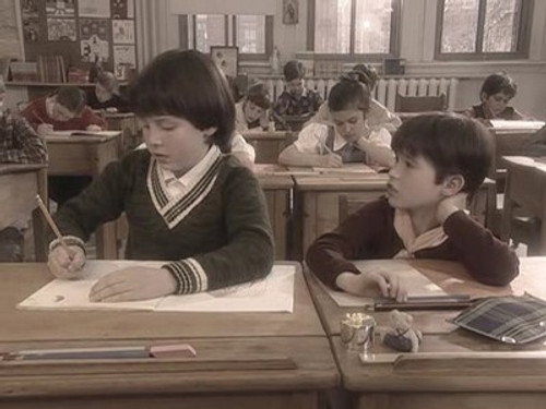 Un gars, une fille Season 5 Episode 22 - Les 40 ans de Guy - À la table - 1968