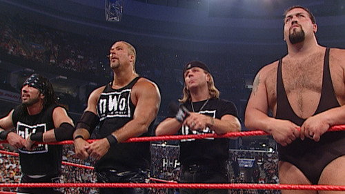 Raw - Jul. 08, 2002 still