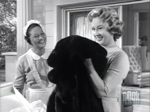 undefined Season 6 Episode 1 - Mrs. Bixby and the Colonel's Coat