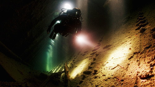Descending Season 1 Episode 3 - The Sea Less Travelled