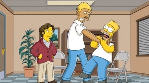 The Simpsons Season 22 Episode 17 - Love Is a Many Strangled Thing