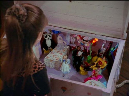 Sabrina, the Teenage Witch Season 2 Episode 5 - A Doll's Story