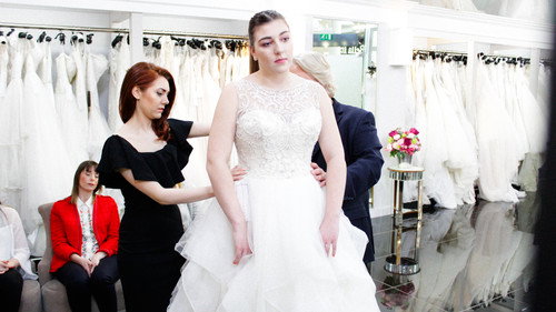 Say Yes to the Dress UK Season 2 Episode 19 - The Asset Management Show