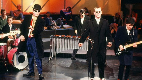 Top of the Pops Season 17 Episode 5 - Episode 5
