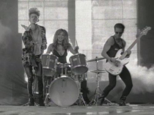 Weird Science Season 2 Episode 13 - Unplugged