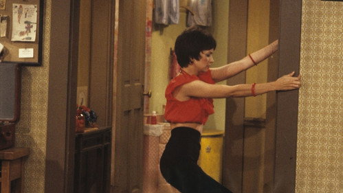 Laverne & Shirley Season 4 Episode 3 - Playing the Roxy