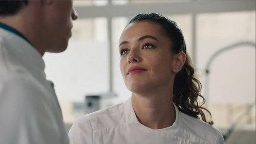 Episode 1046 still