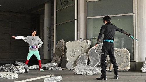 Kamen Rider Season 32 Episode 9 - A Reckless Kagerou! The Igarashi Siblings Are Falling Apart?!