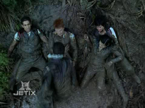 Power Rangers Season 14 Episode 7 - Fire Heart