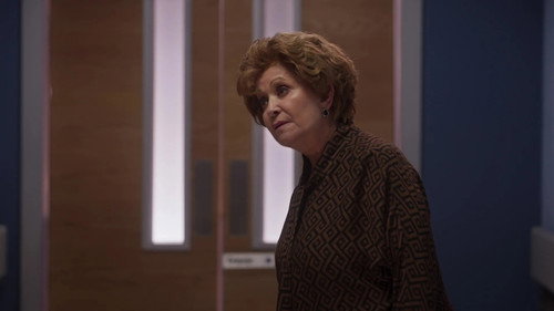 Una Familia Complicada Season 1 Episode 9 - Episode 9