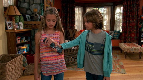 Nicky, Ricky, Dicky & Dawn Season 1 Episode 6 - Remote Control Control