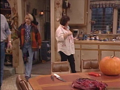 Roseanne Season 4 Episode 6 - Trick Me Up, Trick Me Down