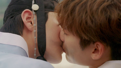 Tinted with You Season 1 Episode 5 - Harmony