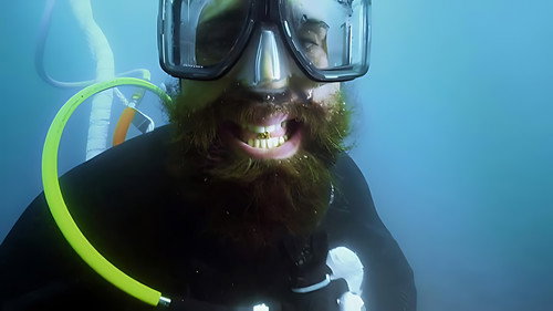 Bering Sea Gold Season 1 Episode 1 - Paydirt